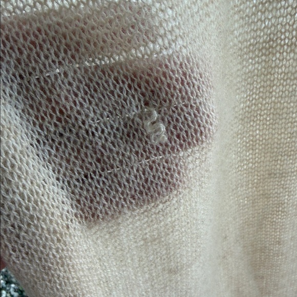 oversized cashmere scarf - Picture 3 of 6